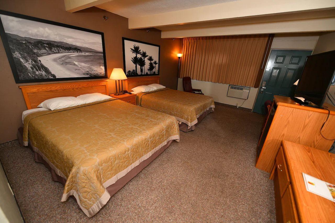 Costa Mesa Inn - Newport Beach Area Екстер'єр фото